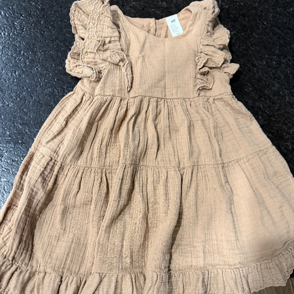 Girls dress